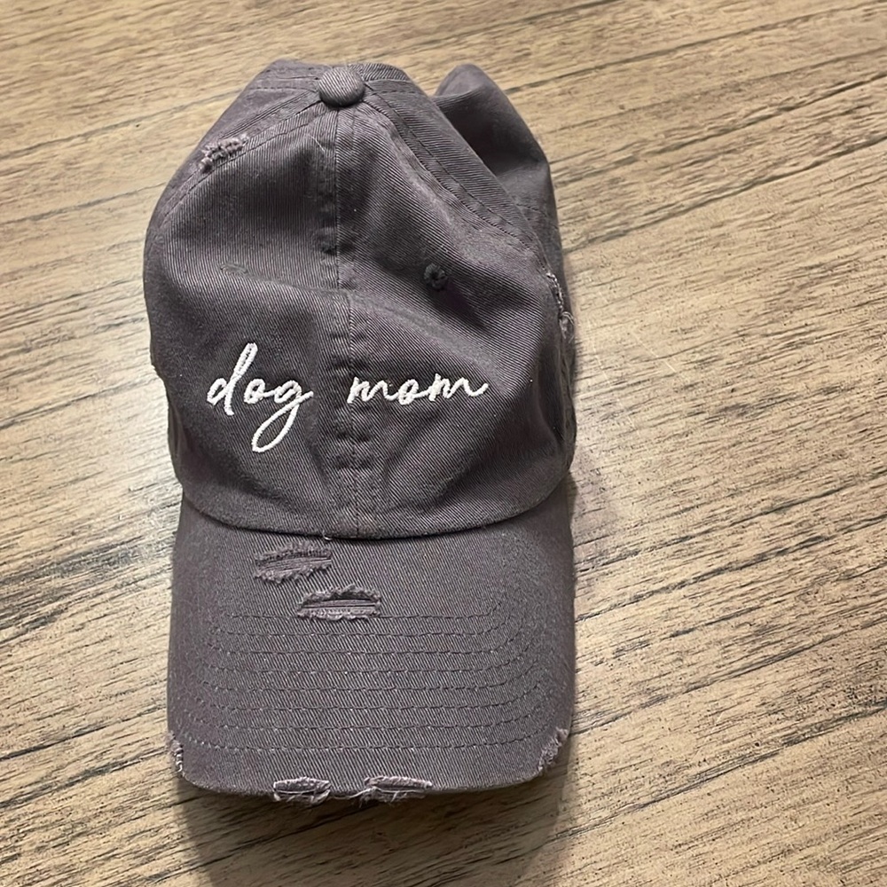 Dog Mom Distressed Hat